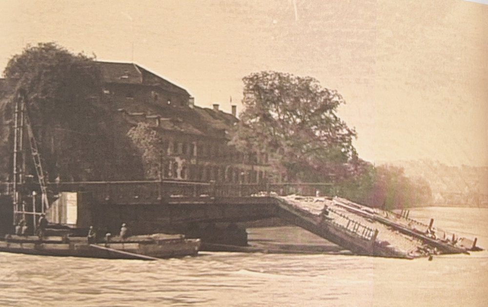 Luitpoldbrücke 1945